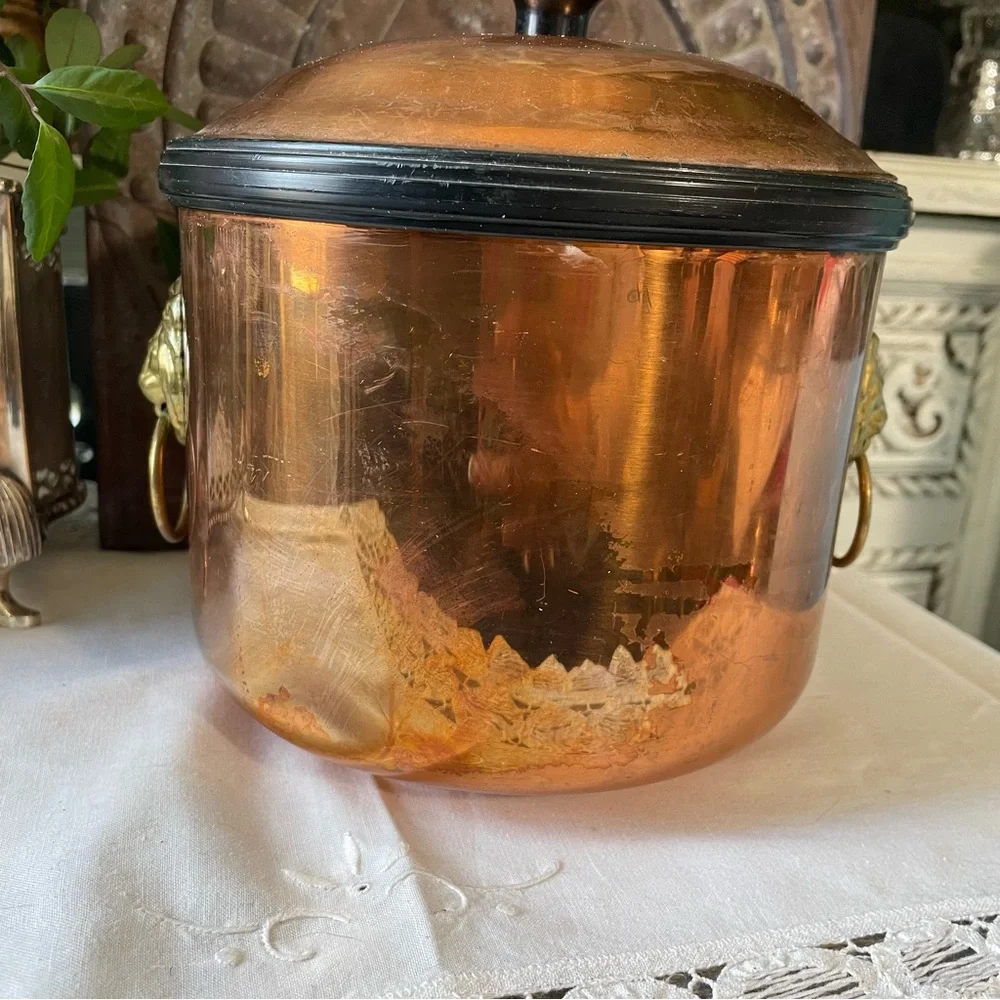Vintage Copper Gold lions head ice bucket barware